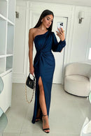 Amelia - Slim Fit Evening Dress