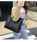 Istar - Soft Shoulder Bag