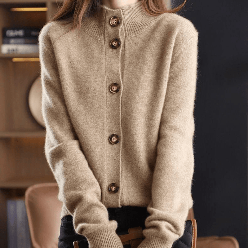 Anny - Luxurious Knit Cardigan
